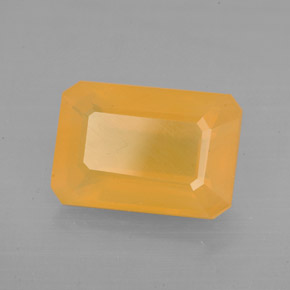 Opala de fogo laranja natural 3,35ct, corte esmeralda, translúcido