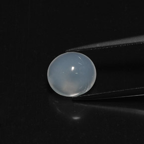Opala de fogo branco natural 2,09ct, corte oval, transparente