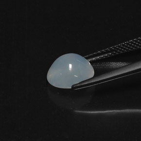 Opala de fogo branco natural 2,09ct, corte oval, transparente