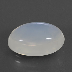 Opala de fogo branco natural 4,70ct, corte oval, transparente