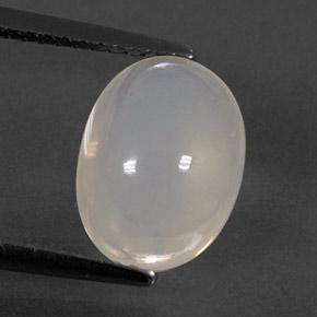 Opala de fogo branco natural 2,24ct, corte oval, transparente