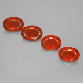 Pedras preciosas de opala de fogo vermelho natural de 2,77 ct, corte oval, transparente