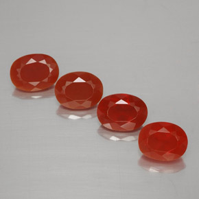 Pedras preciosas de opala de fogo laranja natural de 2,88 ct, corte oval, transparente