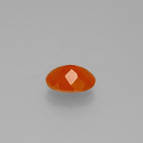 Opala de fogo laranja natural 0,75ct, corte oval, transparente