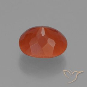 opala de fogo Fogo vermelho Natural 0.85ct, oval, Translúcido