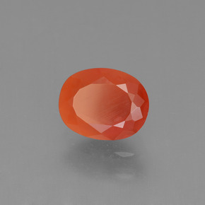 Opala de fogo laranja natural 0,96ct, corte oval, transparente