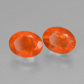 Pedras preciosas de opala de fogo laranja natural de 1,57 ct, corte oval, transparente