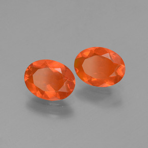 Pedras preciosas de Opala de Fogo Laranja Avermelhado Profundo natural de 1.31 ct, Corte Oval, Transparente