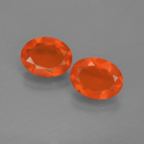 Pedras preciosas de opala de fogo vermelho natural de 1,29 ct, corte oval, transparente