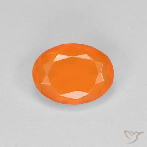 0.67ct Natural laranja avermelhado opala de fogo, oval, Translúcido