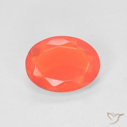 0.79ct Natural Vermelho Laranja Intenso opala de fogo, oval, Transparente