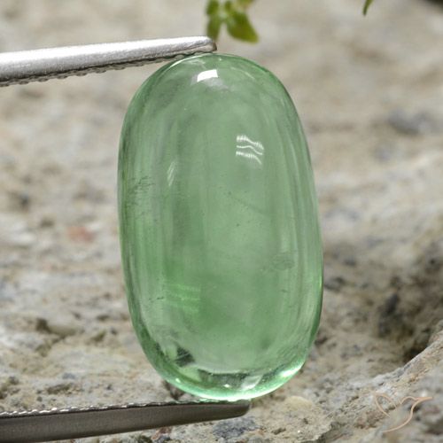 7.35ct Natural Luz verde Fluorita, oval, Transparente