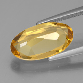 Berilo dourado ouro natural 1,99ct, corte oval, VVS-VS
