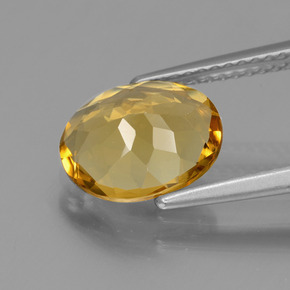 Berilo dourado ouro natural 2,02ct, corte oval, VVS-VS