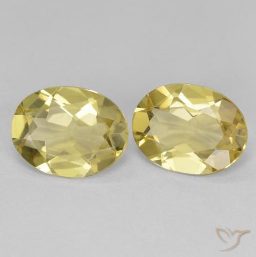 Pedras preciosas de Berilo Dourado Luz Dourada natural de 2.79 ct, oval, VVS-VS