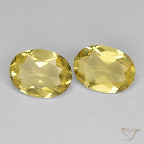 Pedras preciosas de Berilo Dourado Luz amarela natural de 1.97 ct, oval, VS