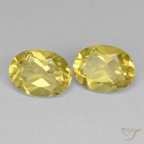 Pedras preciosas de Berilo Dourado amarelo suave natural de 2.35 ct, oval, VS