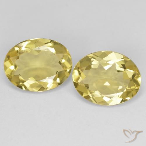 Pedras preciosas de Berilo Dourado Amarelo claro médio natural de 4.34 ct, oval, VVS-VS