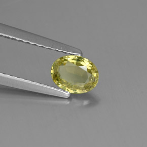 Granada grossulária verde natural 0,45ct, corte oval, VVS-VS