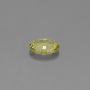 Granada grossulária verde natural 0,45ct, corte oval, VVS-VS