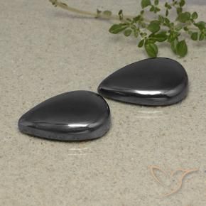 Pedras preciosas de Hematita Cinza escuro natural de 62.15 ct, Formato de pêra, Opaco