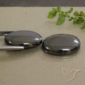 Pedras preciosas de Hematita cinza médio natural de 49.07 ct, oval, Opaco