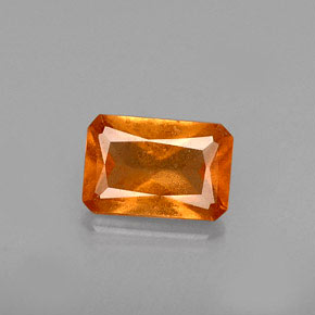 Granada hessonita laranja natural 0,65ct, corte esmeralda, VS