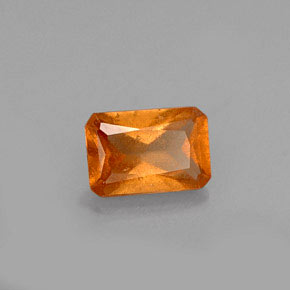 Granada hessonita laranja natural 0,65ct, corte esmeralda, VS