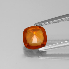 Granada hessonita laranja natural 0,96ct, almofada cortada, VS-SI