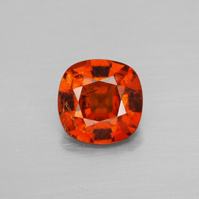 Granada Hessonita vermelho médio Natural 1.50ct, Almofada cortada, SI
