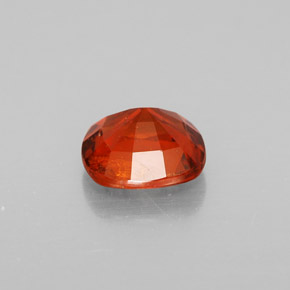 Granada Hessonita vermelho médio Natural 1.50ct, Almofada cortada, SI