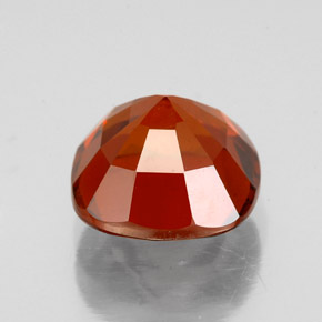 Granada hessonita laranja natural 2,79ct, almofada cortada, VS