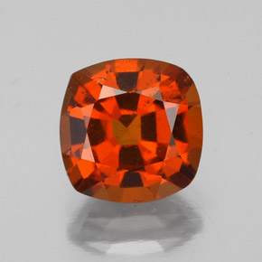 Granada hessonita vermelho natural 2,25ct, almofada cortada, VS-SI