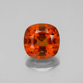 Granada hessonita laranja natural 2,40ct, almofada cortada, VS-SI