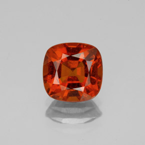 Granada Hessonita Vermelho brilhante Natural 2.16ct, Almofada cortada, VS-SI