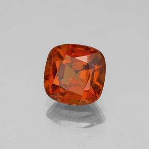 Granada Hessonita Vermelho brilhante Natural 2.16ct, Almofada cortada, VS-SI