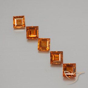 Pedras preciosas de granada hessonita Laranja médio-escuro natural de 1.59 ct, Quadrado, VS