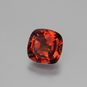 Granada hessonita laranja natural 2,44ct, almofada cortada, VS