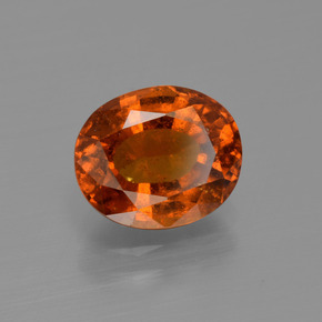 Granada hessonita laranja natural 2,68ct, corte oval, VS-SI