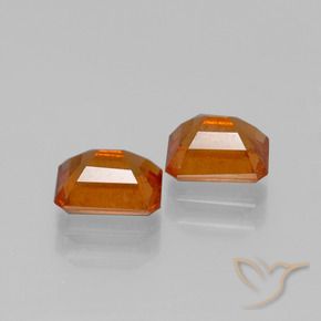 Pedras preciosas de granada hessonita Laranja Médio natural de 2.28 ct, Corte Octógono / Esmeralda, VS