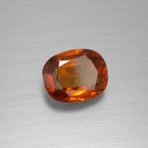 Granada hessonita laranja natural 2,04ct, almofada cortada, VS-SI