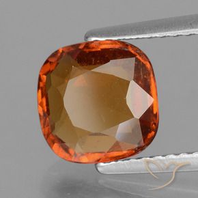 Granada hessonita laranja natural 2,36ct, almofada cortada, VS