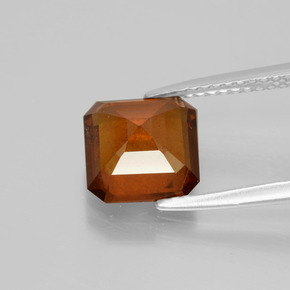 Granada hessonita laranja natural 2,87ct, corte esmeralda, VS