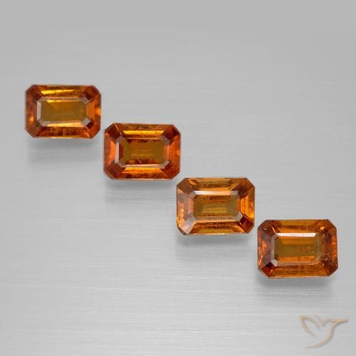 3.76ctw Natural Laranja médio-escuro granada hessonita, Corte Esmeralda, VS