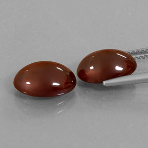 Pedras preciosas de Granada Hessonita Vermelho Carmesim Profundo natural de 7.67 ct, Corte Oval, Translúcido