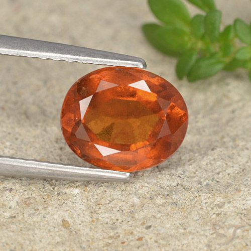 1.96ct Natural Laranja Profundo granada hessonita, oval, VS