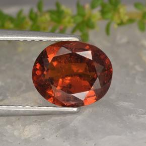 Granada hessonita vermelho natural 2,23ct, corte oval, VS-SI