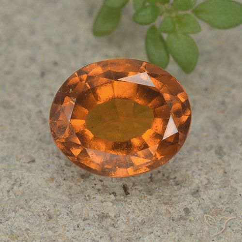 2.42ct Natural Laranja Profundo granada hessonita, oval, VS