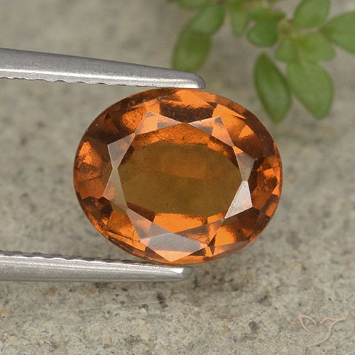 2.36ct Natural Laranja médio-escuro granada hessonita, oval, VS