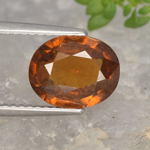 2.36ct Natural Laranja médio-escuro granada hessonita, oval, VS-SI